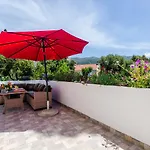 Apartman Maurora *