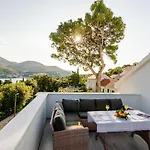Apartman Maurora *