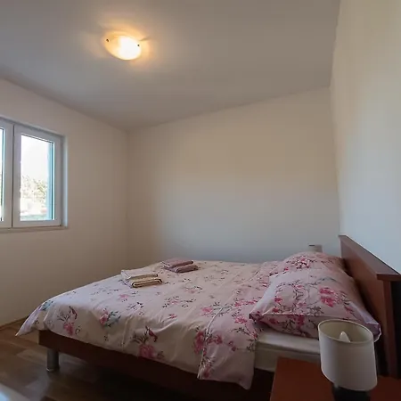 Maurora Zaton (Dubrovnik-Neretva)